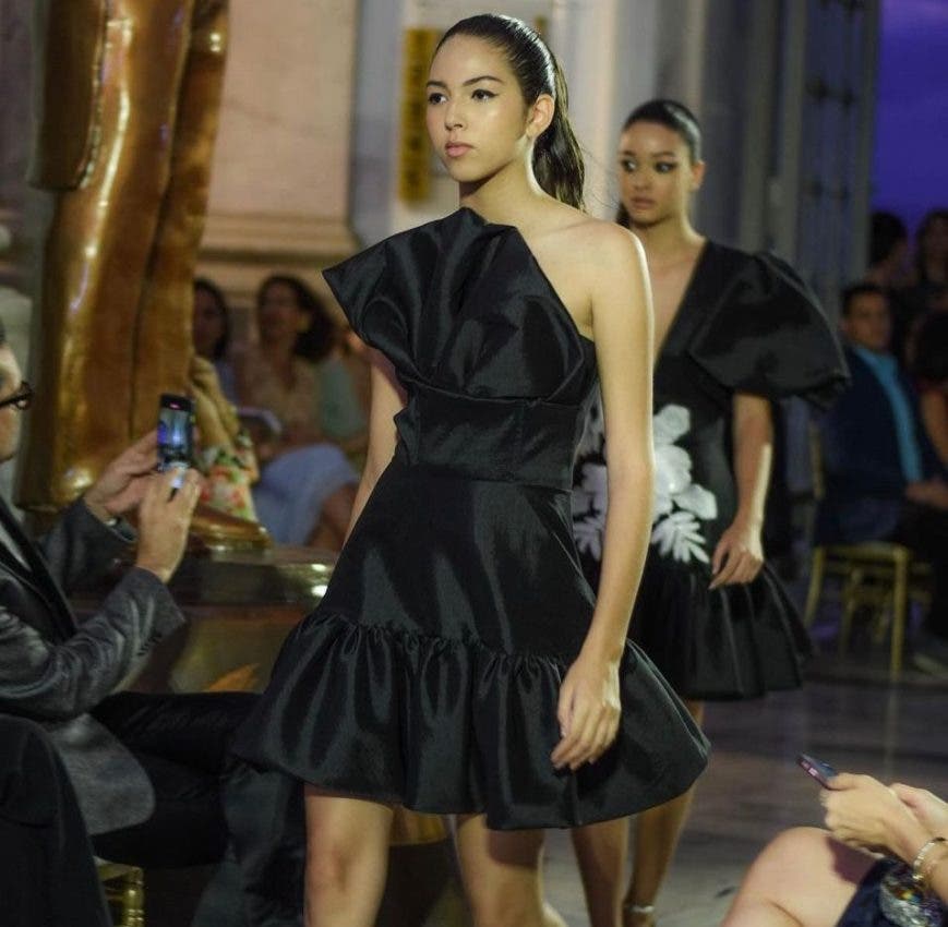 Rafael Rivero presenta colección «Alta Moda 2022»