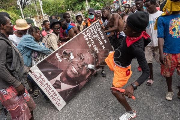 Haitianos vuelven a las calles para protestar contra  inseguridad