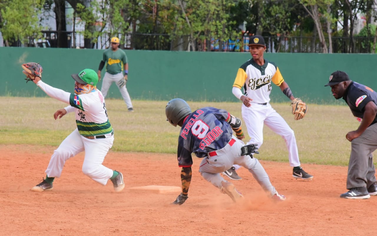 Selección nacional vence a Fuerza Aérea