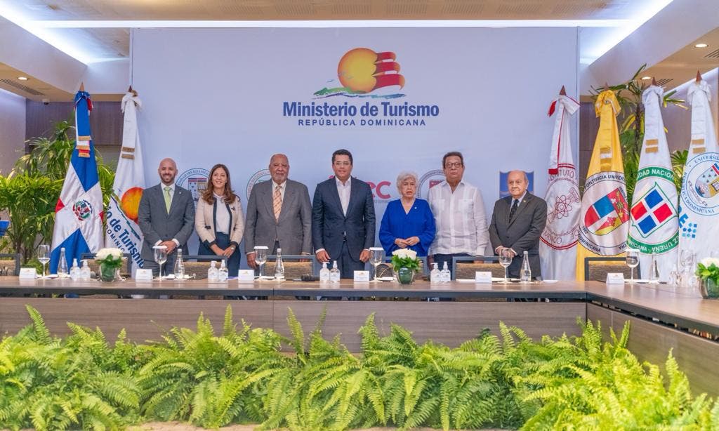 Universidades dan respaldo procesos transparencia en turismo