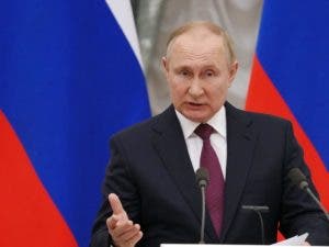 EU cerca a Rusia tras Putin invadir Ucrania