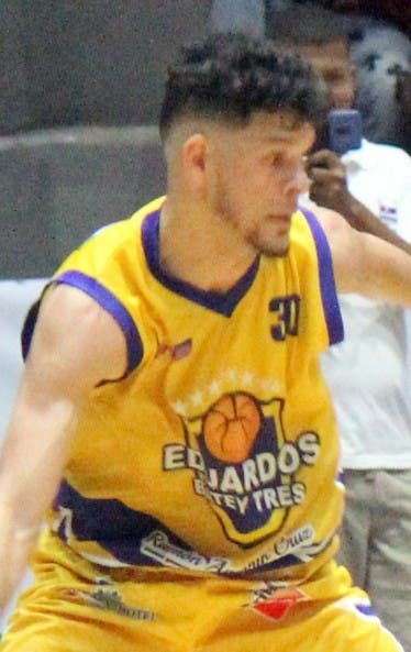 Eduardos del Batey y Cotorras triunfan