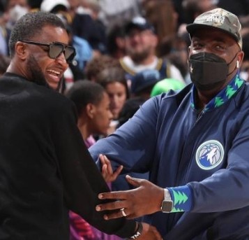 Rivalidad entre papás de estrellas