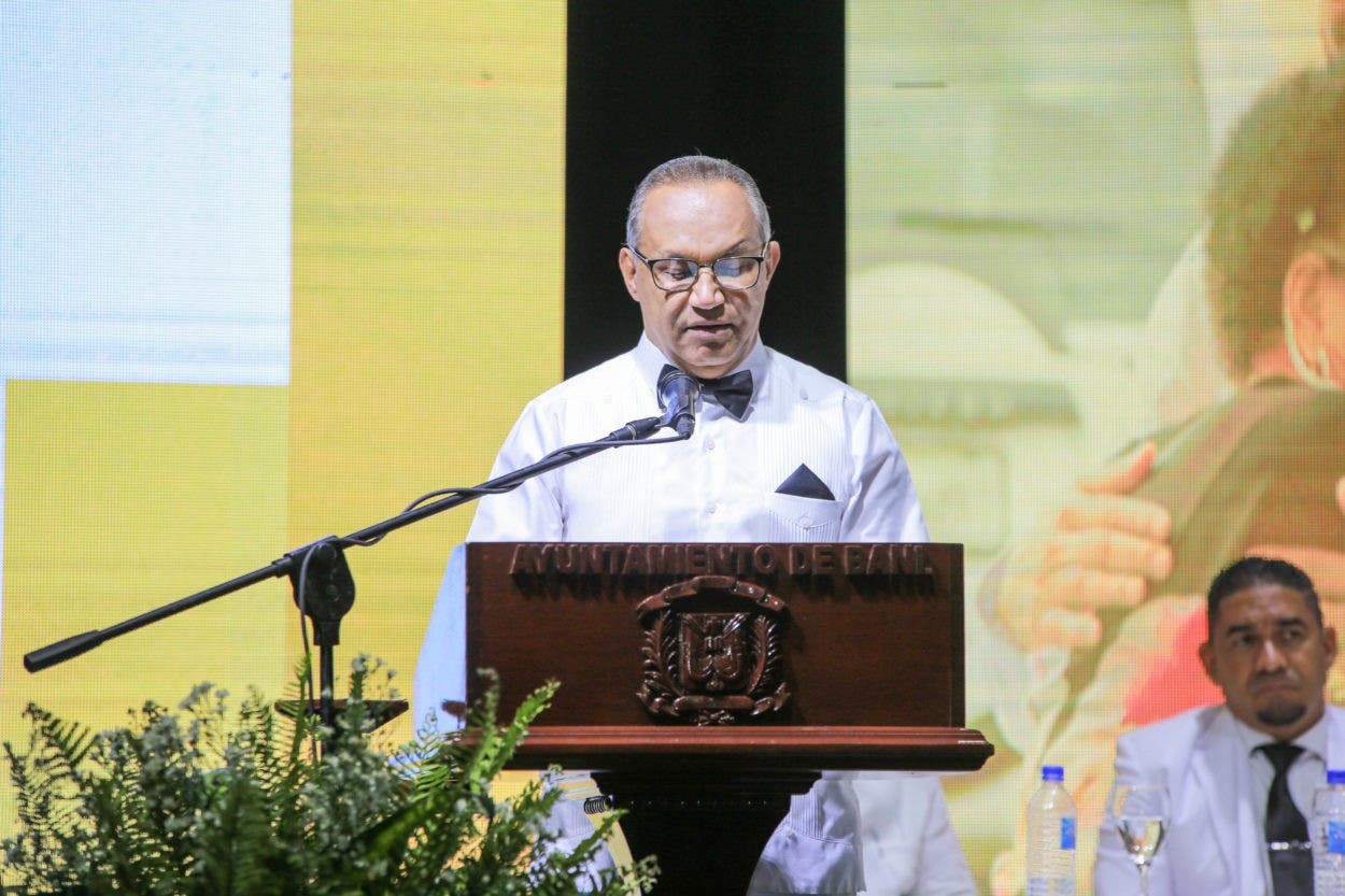 Alcalde de Bani destaca apoyo de Abinader a municipios