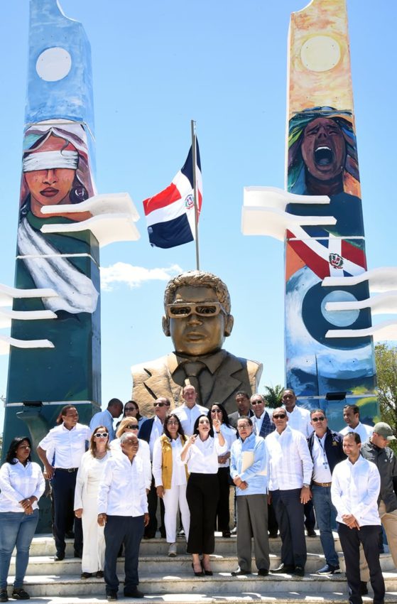 Resaltan trayectoria Orlando Martínez