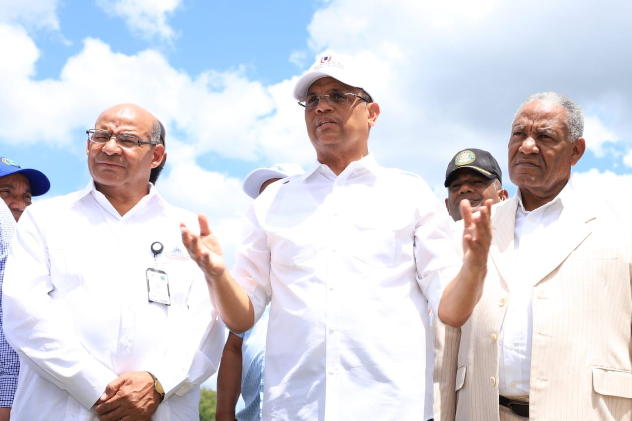 Inician proceso titulación terrenos sectores municipio Consuelo