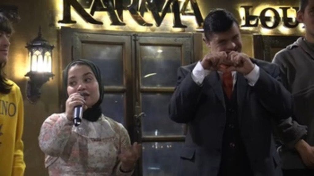 Serie lleva a las redes reto de discapacitados