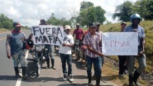 Dirigentes comunitarios exigen libertad de parcelero