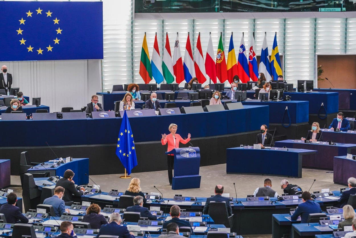 Parlamento Europeo pide “salvaguardar derecho aborto” en EEUU