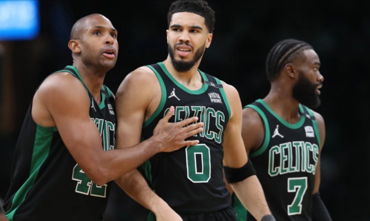Al Horford elogia a Tatum y Brown