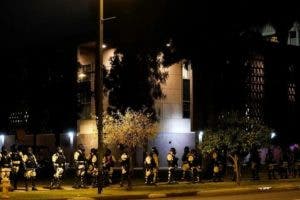 Policía de Arizona dispersa a manifestación por derecho al aborto
