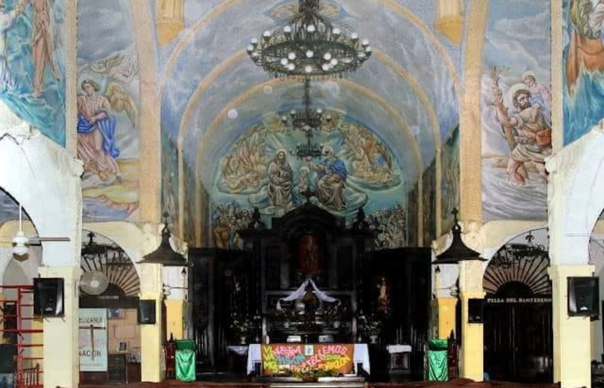 Famosos murales iglesia SC en riesgo por filtraciones