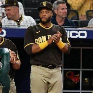 Dejan libre a Robinson Canó