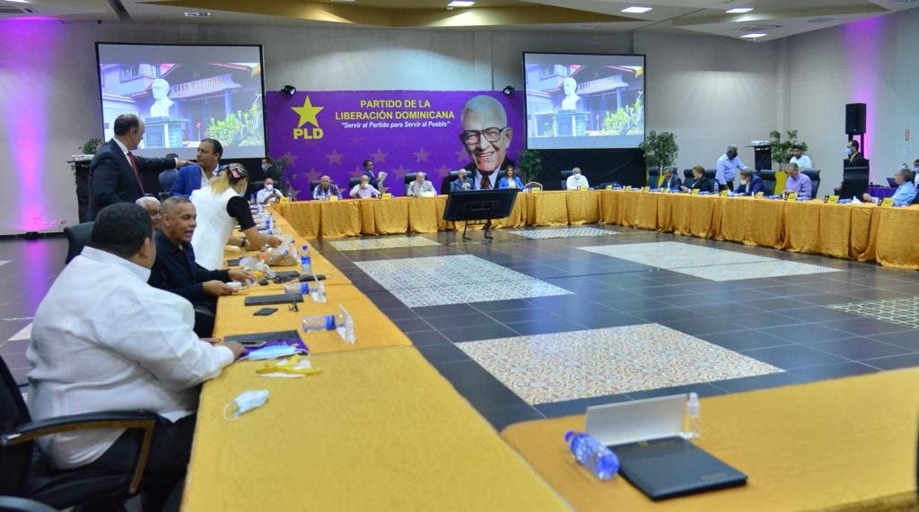 PLD autoriza comisión  realizar escogencia precandidatos
