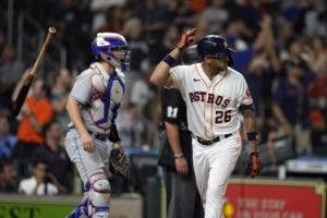 Astros: Siri borra tuit insultante tras jonrón