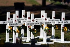 Pastor recuerda horror que vivió durante matanza Texas