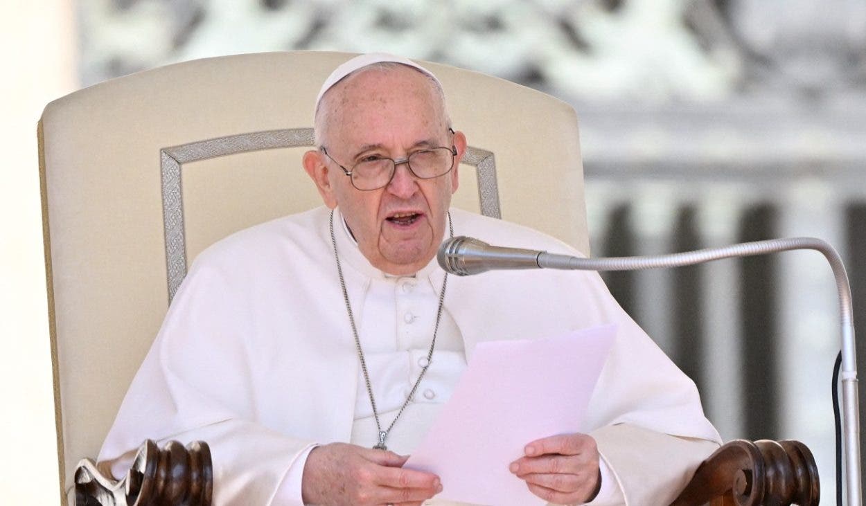 El papa dice conquistas armadas no tienen que ver con Dios
