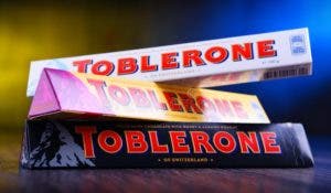 Chocolate Toblerone ya no será únicamente producido en Suiza