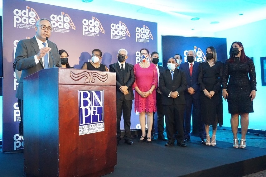 Adopae celebra primer aniversario de su fundación