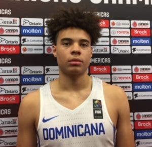 Warriors firman Lester Quiñones