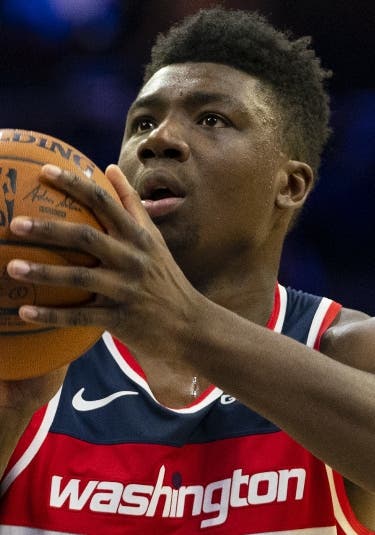 Los Lakers acuerdan  con Thomas Bryant