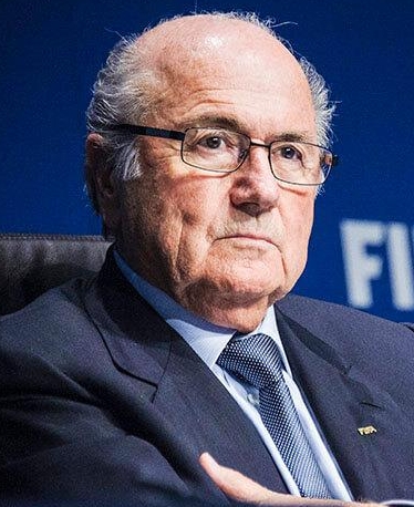 Blatter y Platini absueltos en corte
