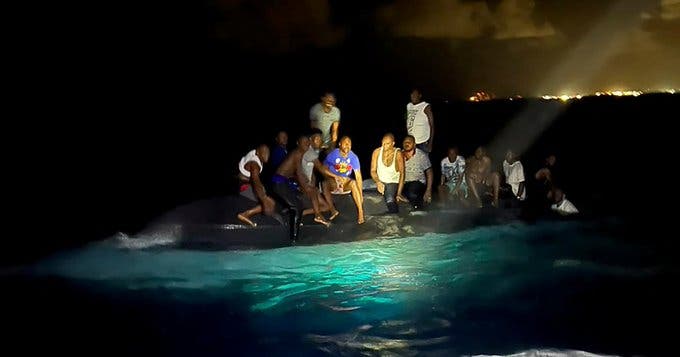 Mueren 16 haitianos en viaje ilegal llegando a Bahamas