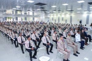 CESMET realiza XI graduación agentes seguridad