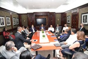 Comisión de libertad de expresión abre diálogo con sectores