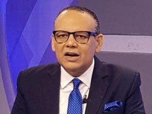 Consideran exagerada licencia de Macarrulla