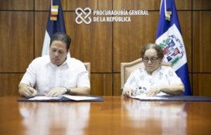 Para garantizar eficiencia  construcción cárceles procuradora firma acuerdo