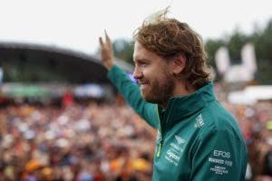 Vettel anuncia su retirada y la F1 lo inunda de elogios