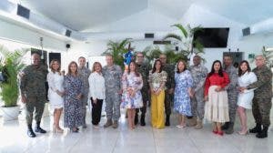 Asociación de Esposas de Oficiales de las FFAA posesiona nueva directiva
