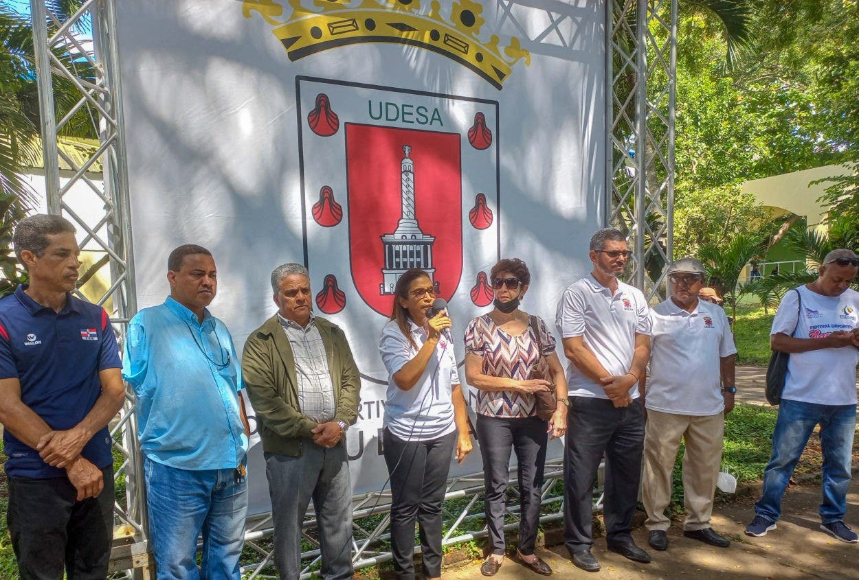 UDESA realiza campamento deportivo para niños