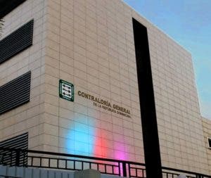 Contraloría niega diferencias Procuraduría