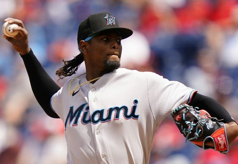 Cabrera se apoya en variedad de lanzamientos