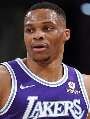 Lakers esperan que Westbrook mejore