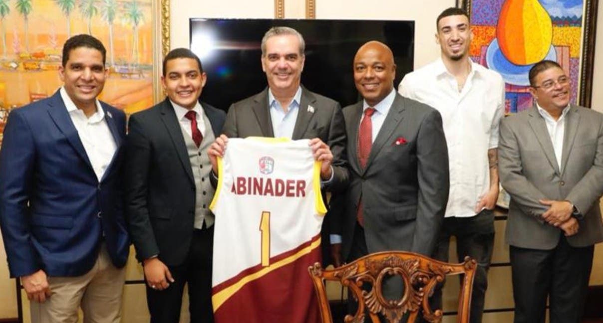 Abinader resalta desempeño de la LND