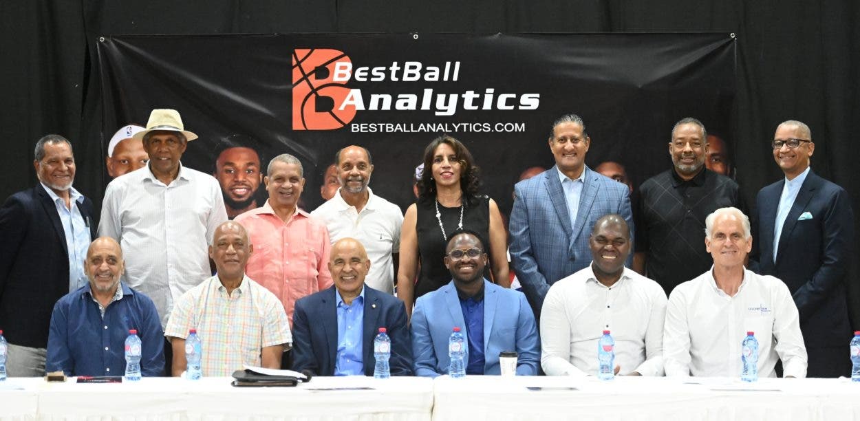 Zormelo y Gómez vienen a trabajar por amor al país; ayudarán al baloncesto