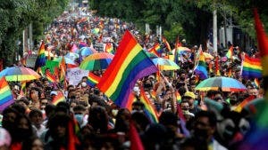 Singapur: Celebran despenalización de relaciones gay