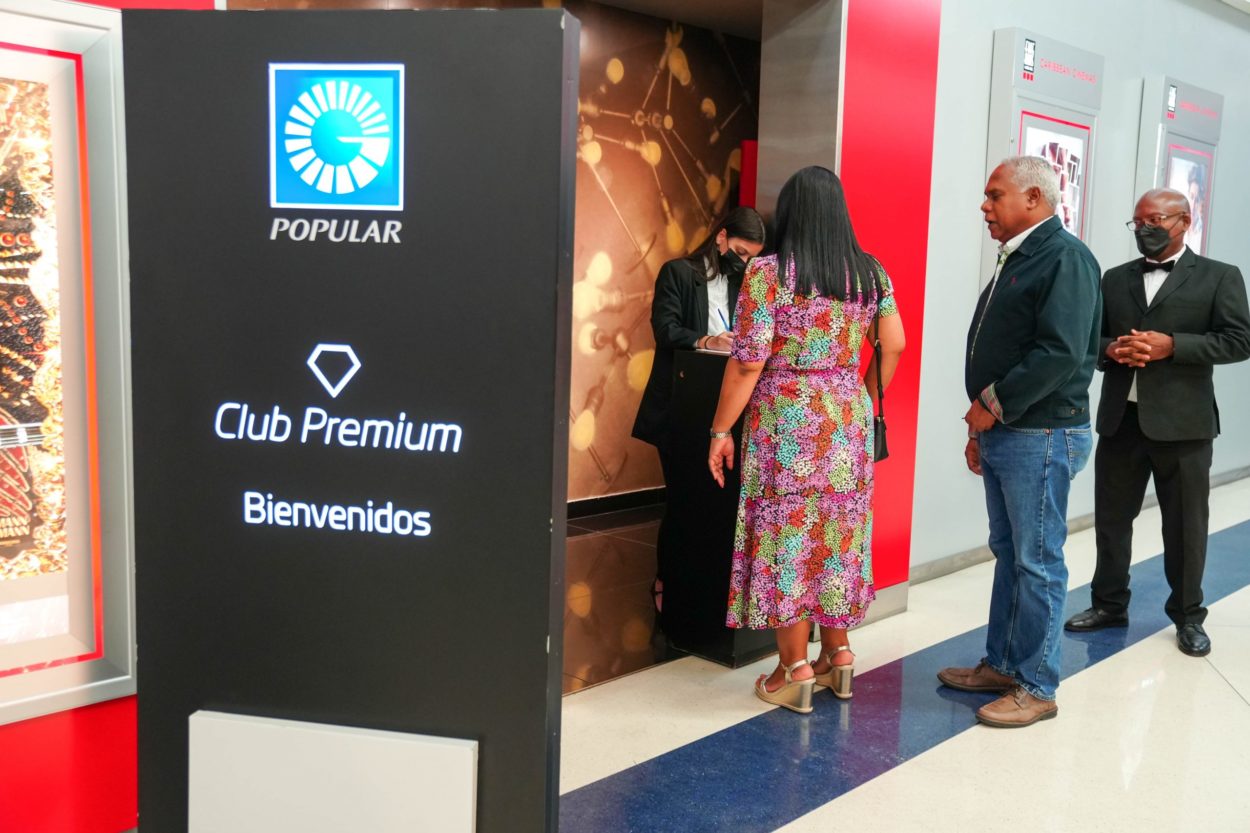 Popular comparte con clientes concierto música antigua