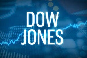Dow Jones baja un 0,88 % y Wall Street cierra agosto con pérdidas