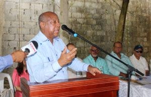 IAD dona 17.5 tareas de tierra para construcción de obras comunitarias