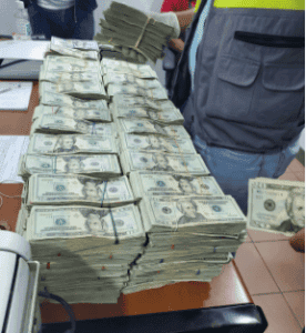 Aduanas decomisa US$879,020 procedentes de Islas Bahamas