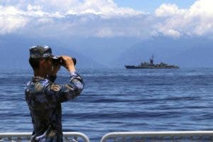 Taiwán dice que maniobras de China parecen simular un ataque