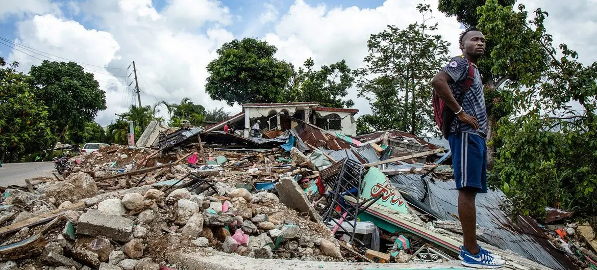 Persiste la crisis y el hambre en Haití un año después del terremoto