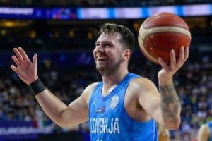 Luka Doncic “pasa”  críticas sobre su peso