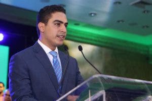 Abud cree peligra educación por recorte presupuesto