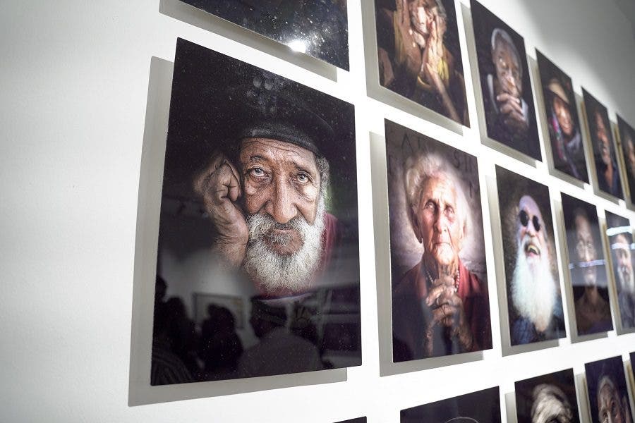 Photoimagen: 400 artistas en 30 exposiciones
