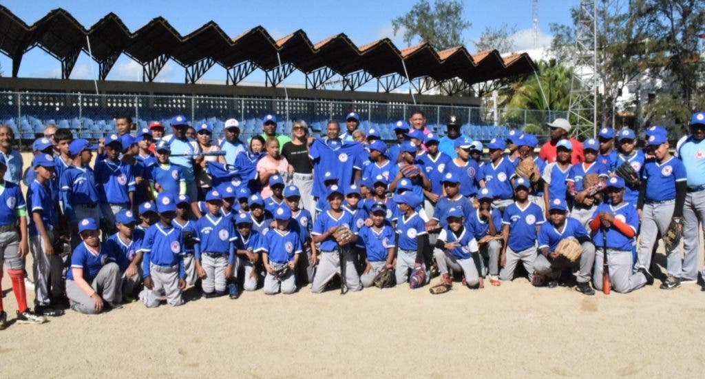 Academia Deportiva Luisito Mercedes celebrará aniversario
